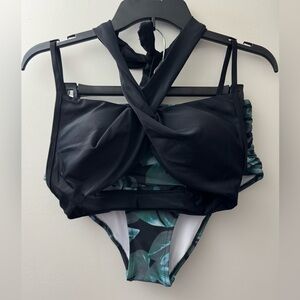 Black and Green Women's Swimwear